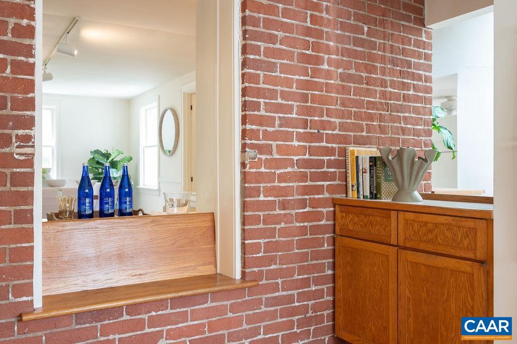 1614 MEADOWBROOK HEIGHTS RD, CHARLOTTESVILLE, Virginia 22901, 3 Bedrooms Bedrooms, ,2 BathroomsBathrooms,Residential,For sale,1614 MEADOWBROOK HEIGHTS RD,665855 MLS # 665855