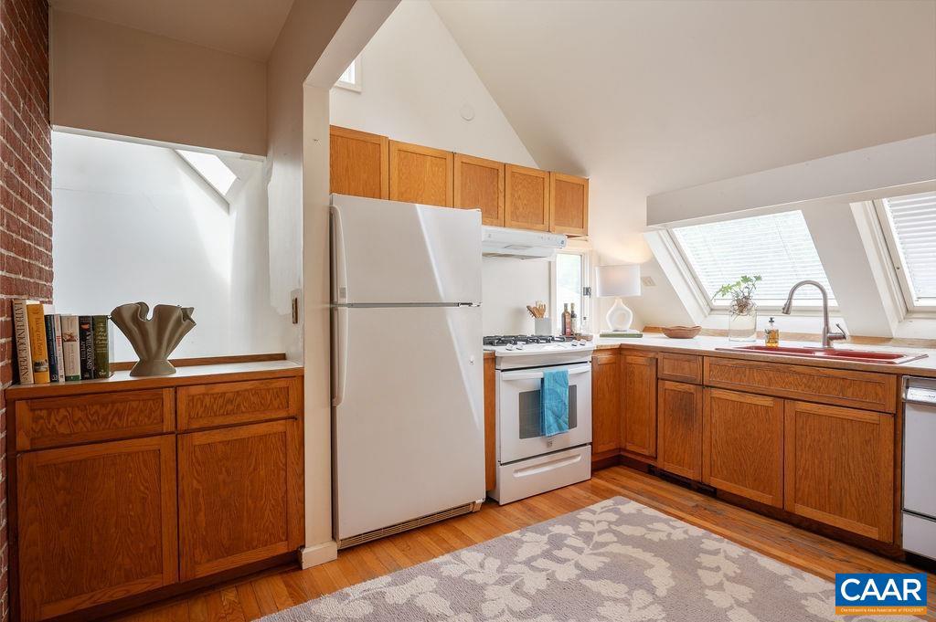 1614 MEADOWBROOK HEIGHTS RD, CHARLOTTESVILLE, Virginia 22901, 3 Bedrooms Bedrooms, ,2 BathroomsBathrooms,Residential,For sale,1614 MEADOWBROOK HEIGHTS RD,665855 MLS # 665855
