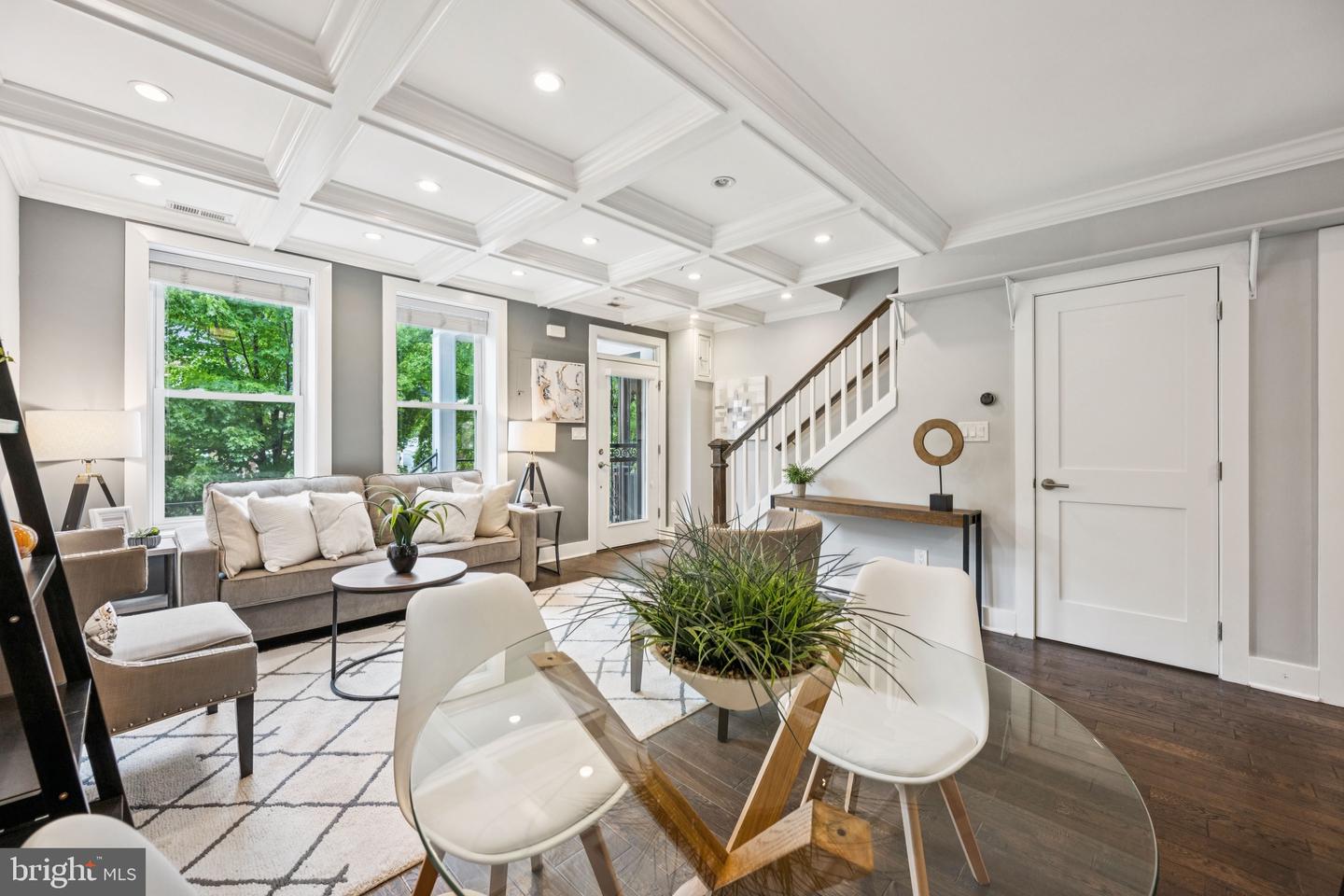 205 V ST NE, WASHINGTON, District Of Columbia 20002, ,Residential,For sale,205 V ST NE,DCDC2206396 MLS # DCDC2206396