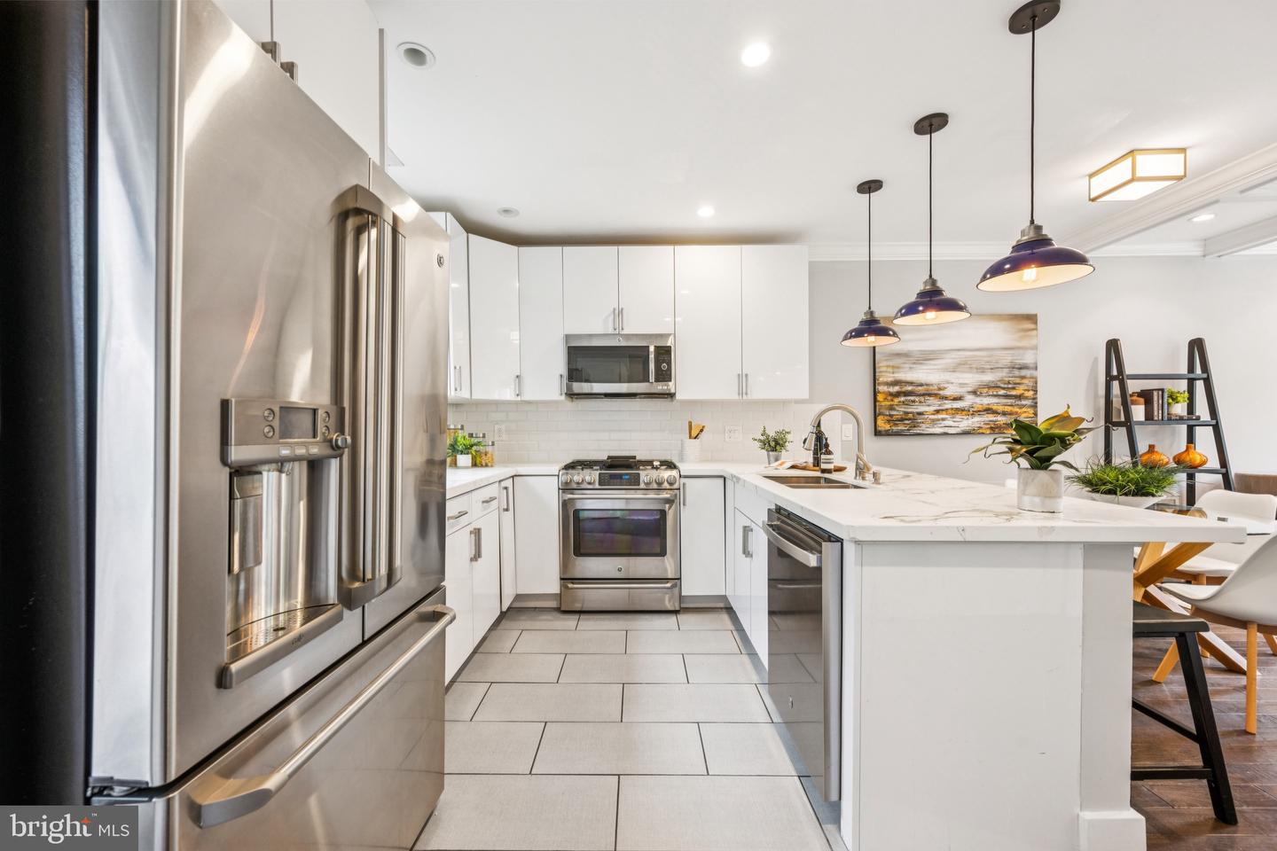 205 V ST NE, WASHINGTON, District Of Columbia 20002, ,Residential,For sale,205 V ST NE,DCDC2206396 MLS # DCDC2206396