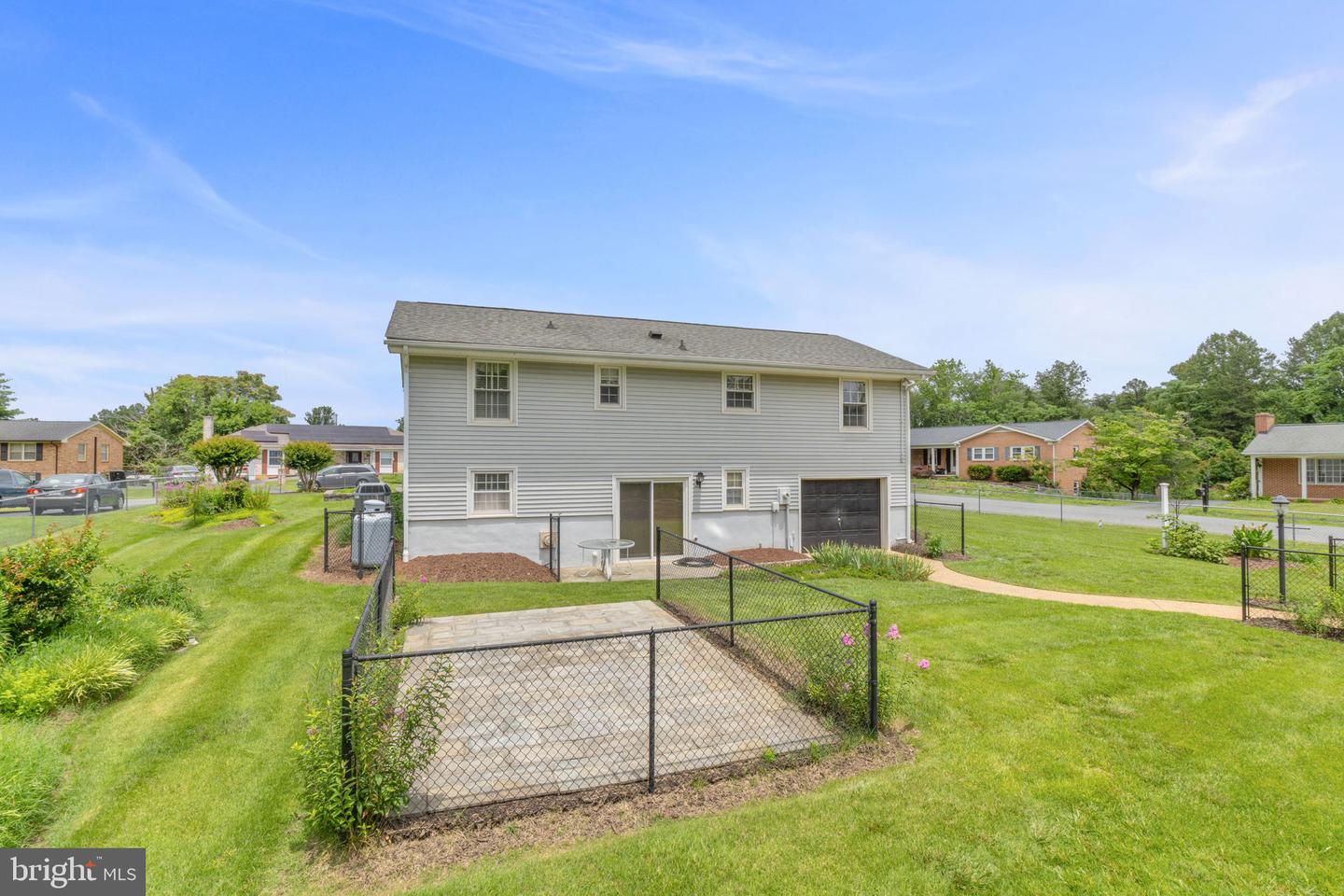101 DEERWOOD RD, CHARLOTTESVILLE, Virginia 22911, 3 Bedrooms Bedrooms, ,2 BathroomsBathrooms,Residential,For sale,101 DEERWOOD RD,VAAB2001026 MLS # VAAB2001026