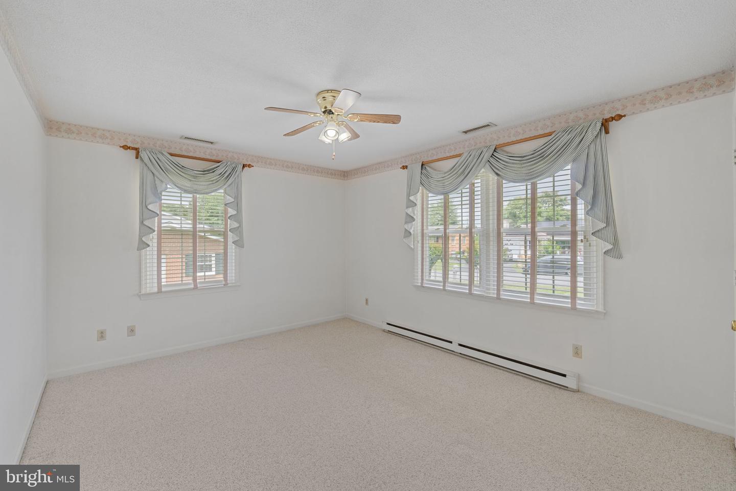 101 DEERWOOD RD, CHARLOTTESVILLE, Virginia 22911, 3 Bedrooms Bedrooms, ,2 BathroomsBathrooms,Residential,For sale,101 DEERWOOD RD,VAAB2001026 MLS # VAAB2001026