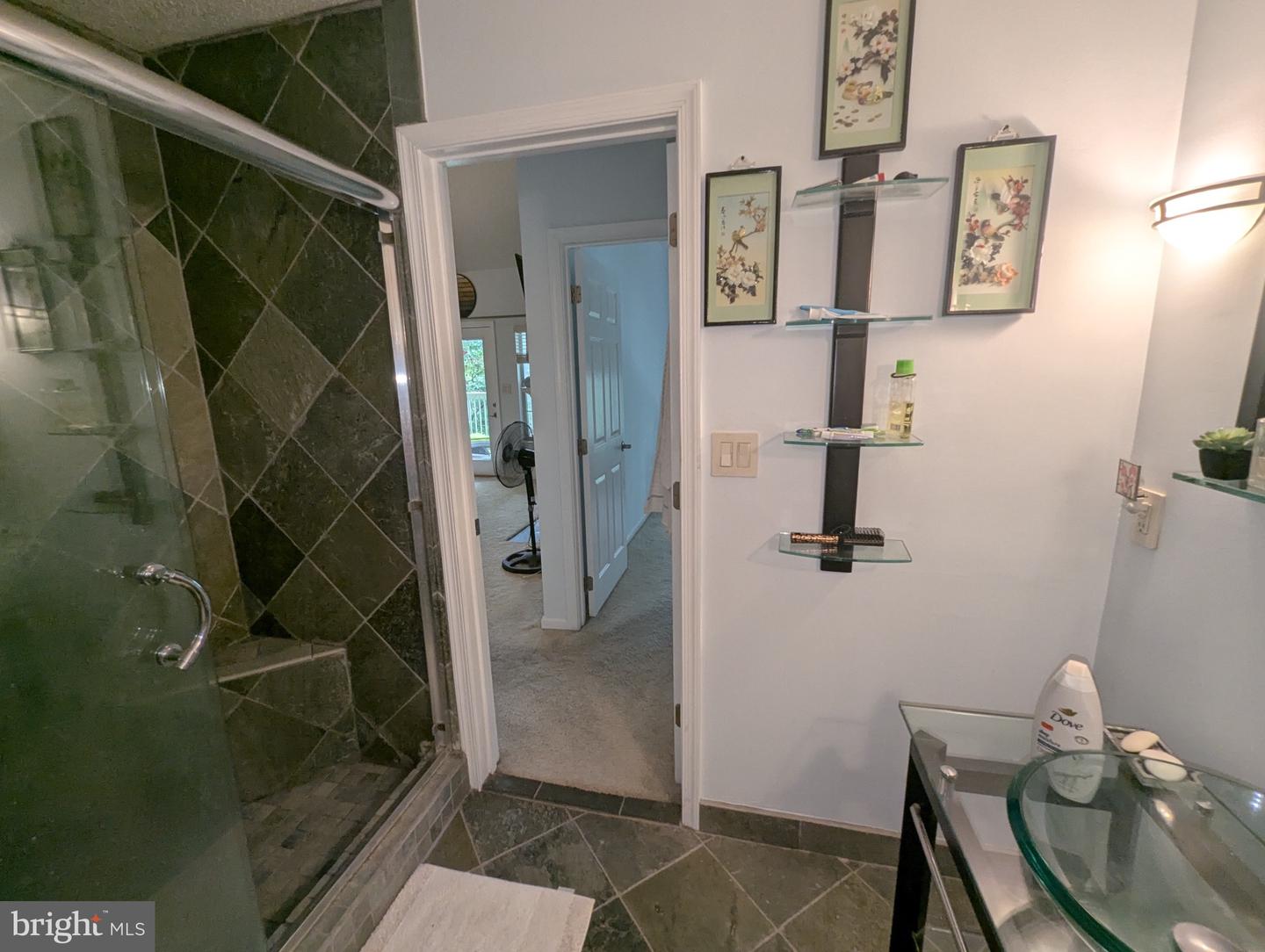1720 LAKE SHORE CREST DR #34, RESTON, Virginia 20190, 2 Bedrooms Bedrooms, ,1 BathroomBathrooms,Residential,For sale,1720 LAKE SHORE CREST DR #34,VAFX2249032 MLS # VAFX2249032