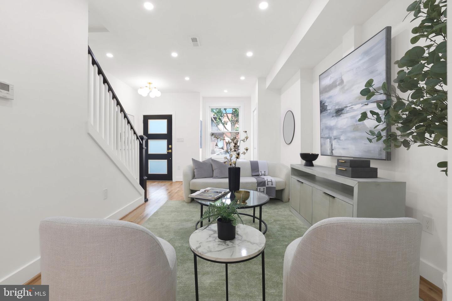 2230 12TH ST NW, WASHINGTON, District Of Columbia 20009, 3 Bedrooms Bedrooms, 3 Rooms Rooms,2 BathroomsBathrooms,Residential,For sale,2230 12TH ST NW,DCDC2206568 MLS # DCDC2206568