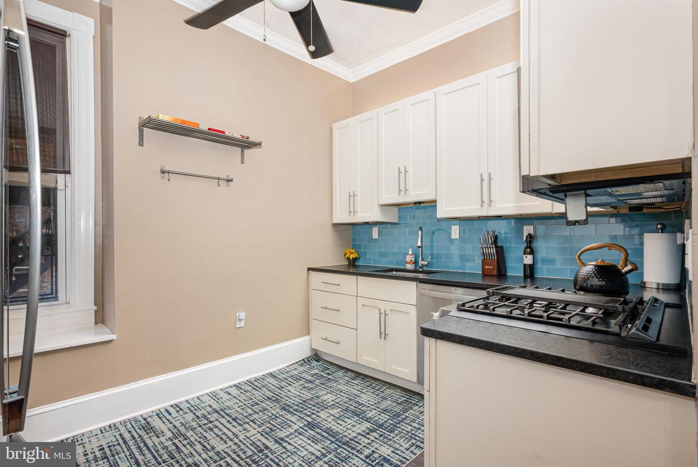 912 7TH ST NE, WASHINGTON, District Of Columbia 20002, 3 Bedrooms Bedrooms, ,1 BathroomBathrooms,Residential,For sale,912 7TH ST NE,DCDC2206582 MLS # DCDC2206582