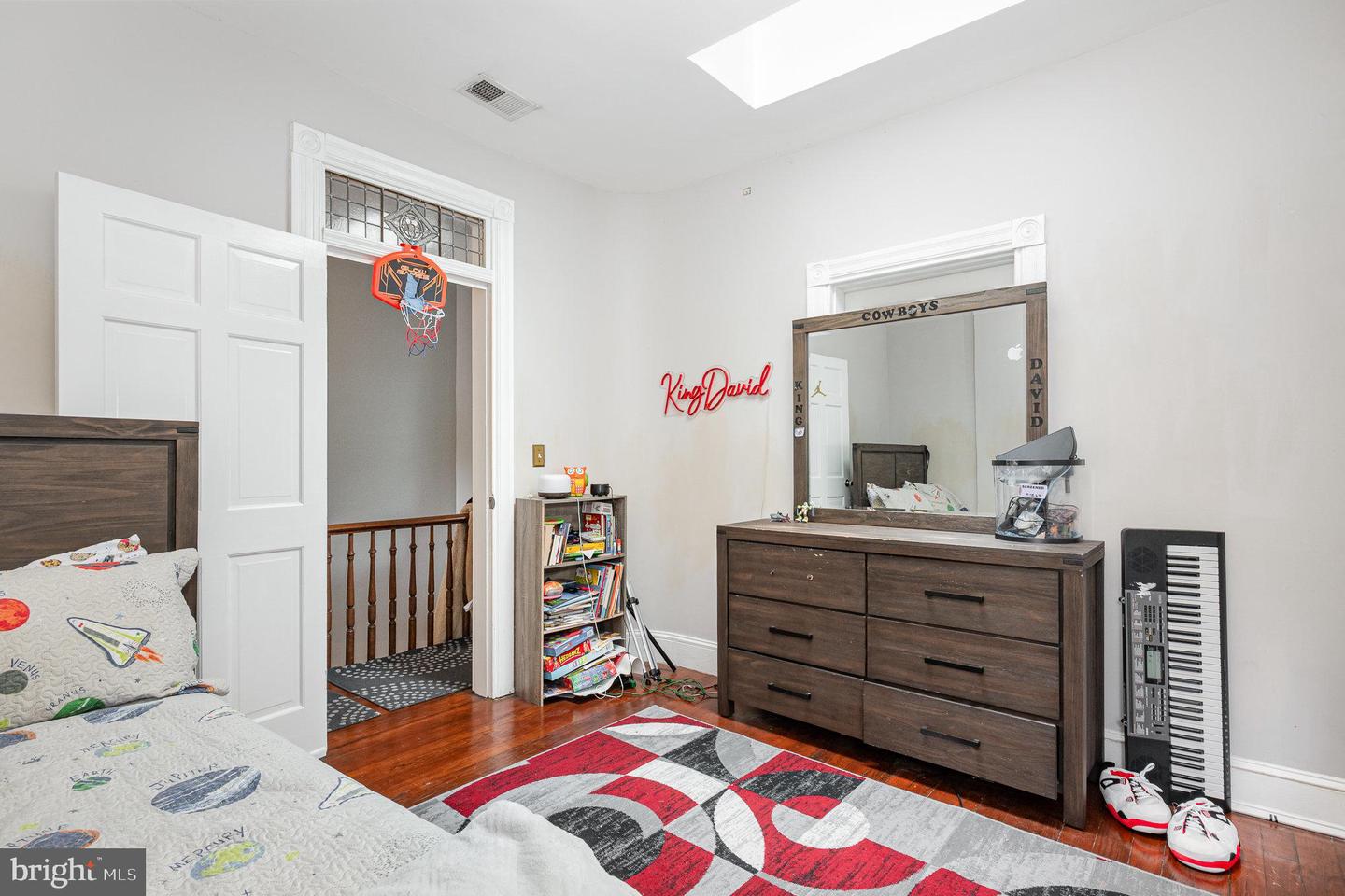 912 7TH ST NE, WASHINGTON, District Of Columbia 20002, 3 Bedrooms Bedrooms, ,1 BathroomBathrooms,Residential,For sale,912 7TH ST NE,DCDC2206582 MLS # DCDC2206582