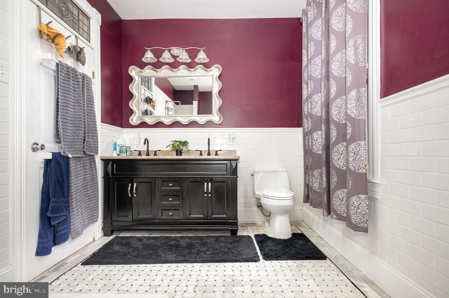 912 7TH ST NE, WASHINGTON, District Of Columbia 20002, 3 Bedrooms Bedrooms, ,1 BathroomBathrooms,Residential,For sale,912 7TH ST NE,DCDC2206582 MLS # DCDC2206582