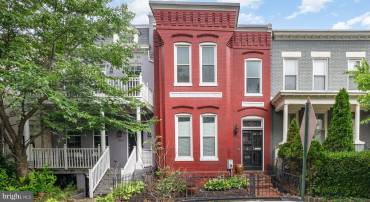 912 7TH ST NE, WASHINGTON, District Of Columbia 20002, 3 Bedrooms Bedrooms, ,1 BathroomBathrooms,Residential,For sale,912 7TH ST NE,DCDC2206582 MLS # DCDC2206582