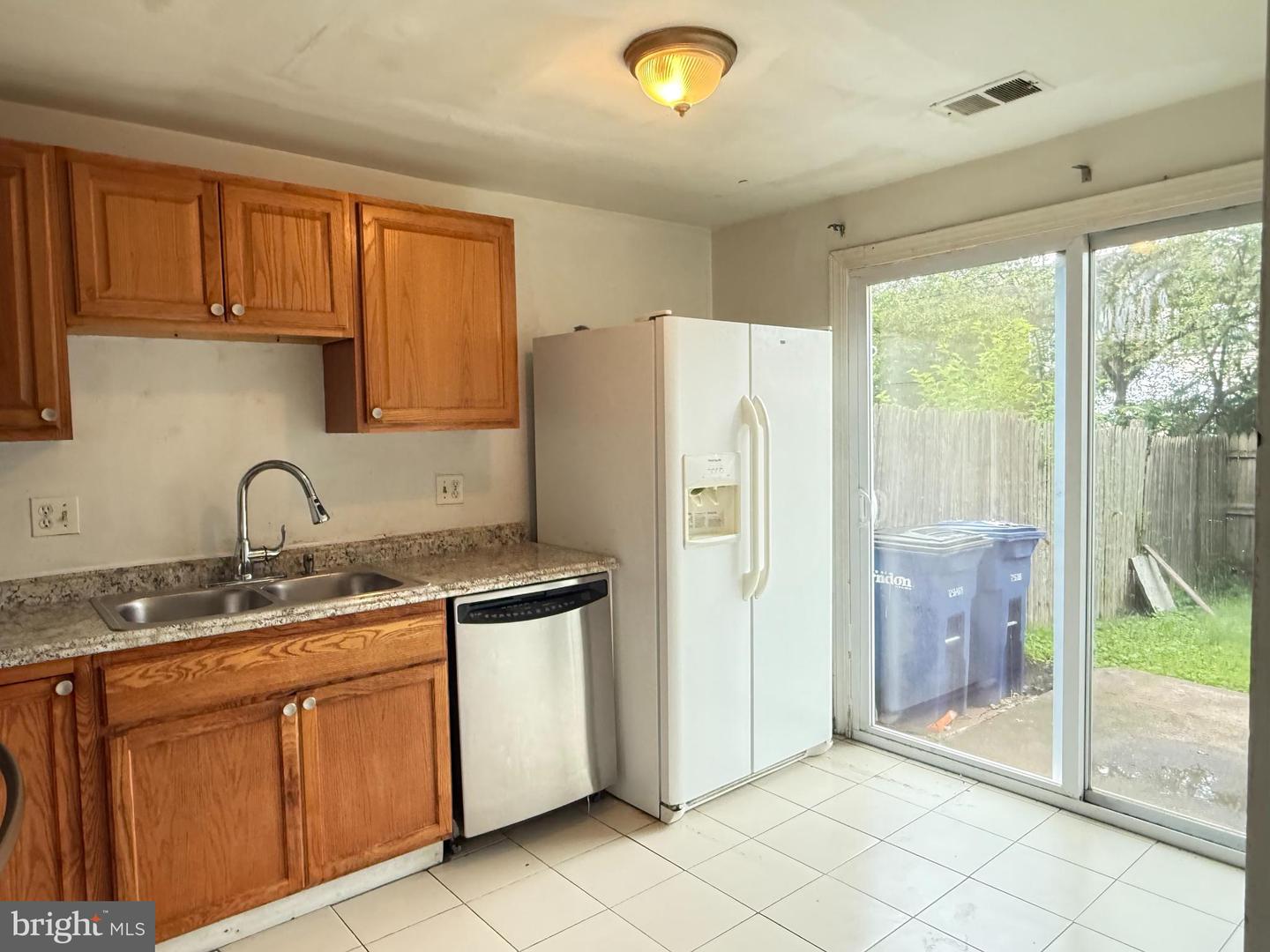 1089 KNIGHT LN, HERNDON, Virginia 20170, 3 Bedrooms Bedrooms, ,2 BathroomsBathrooms,Residential,For sale,1089 KNIGHT LN,VAFX2249076 MLS # VAFX2249076