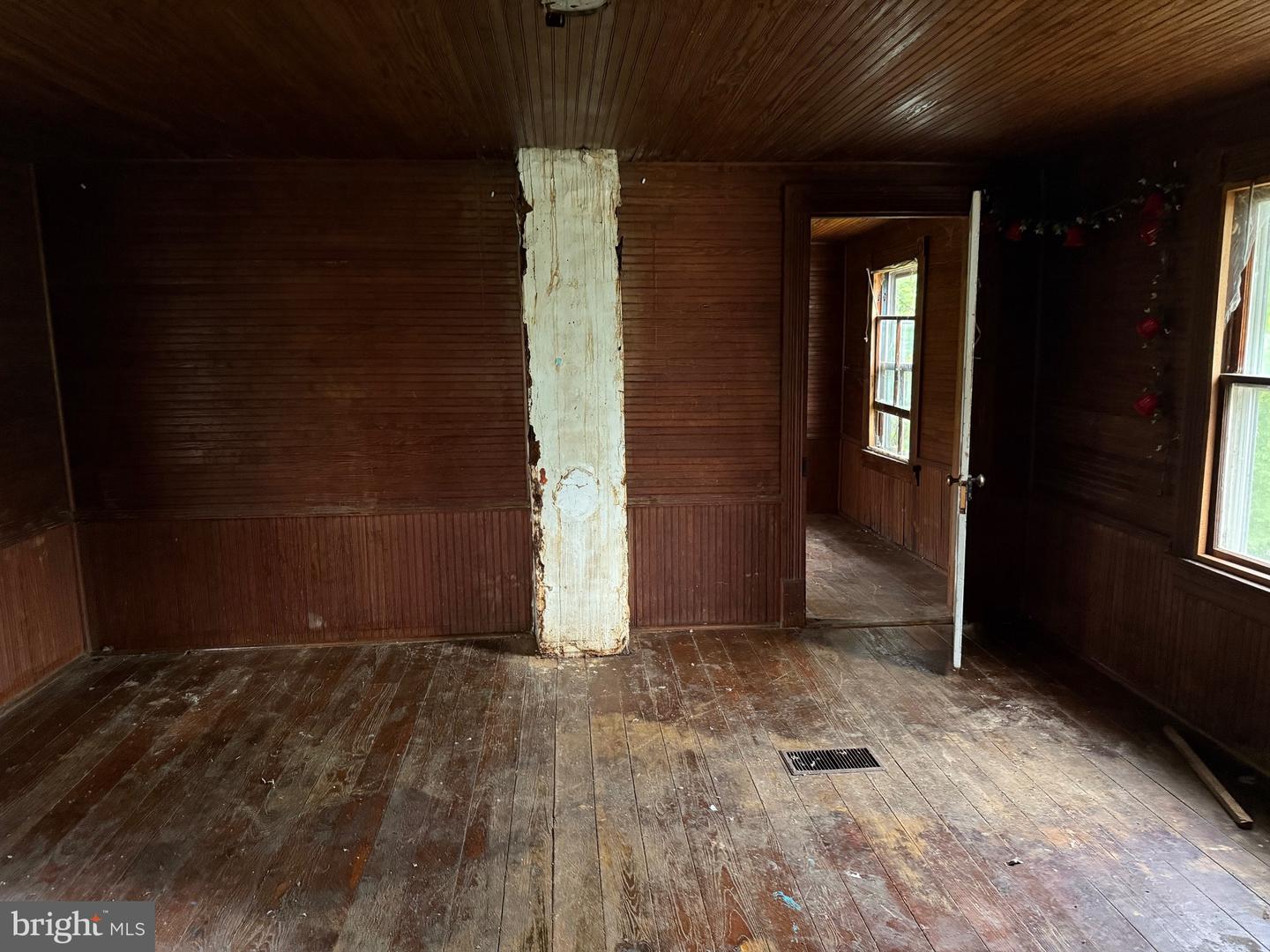884 RED OAK SCHOOL RD, RUSTBURG, Virginia 24588, 4 Bedrooms Bedrooms, ,2 BathroomsBathrooms,Residential,For sale,884 RED OAK SCHOOL RD,VACP2000088 MLS # VACP2000088