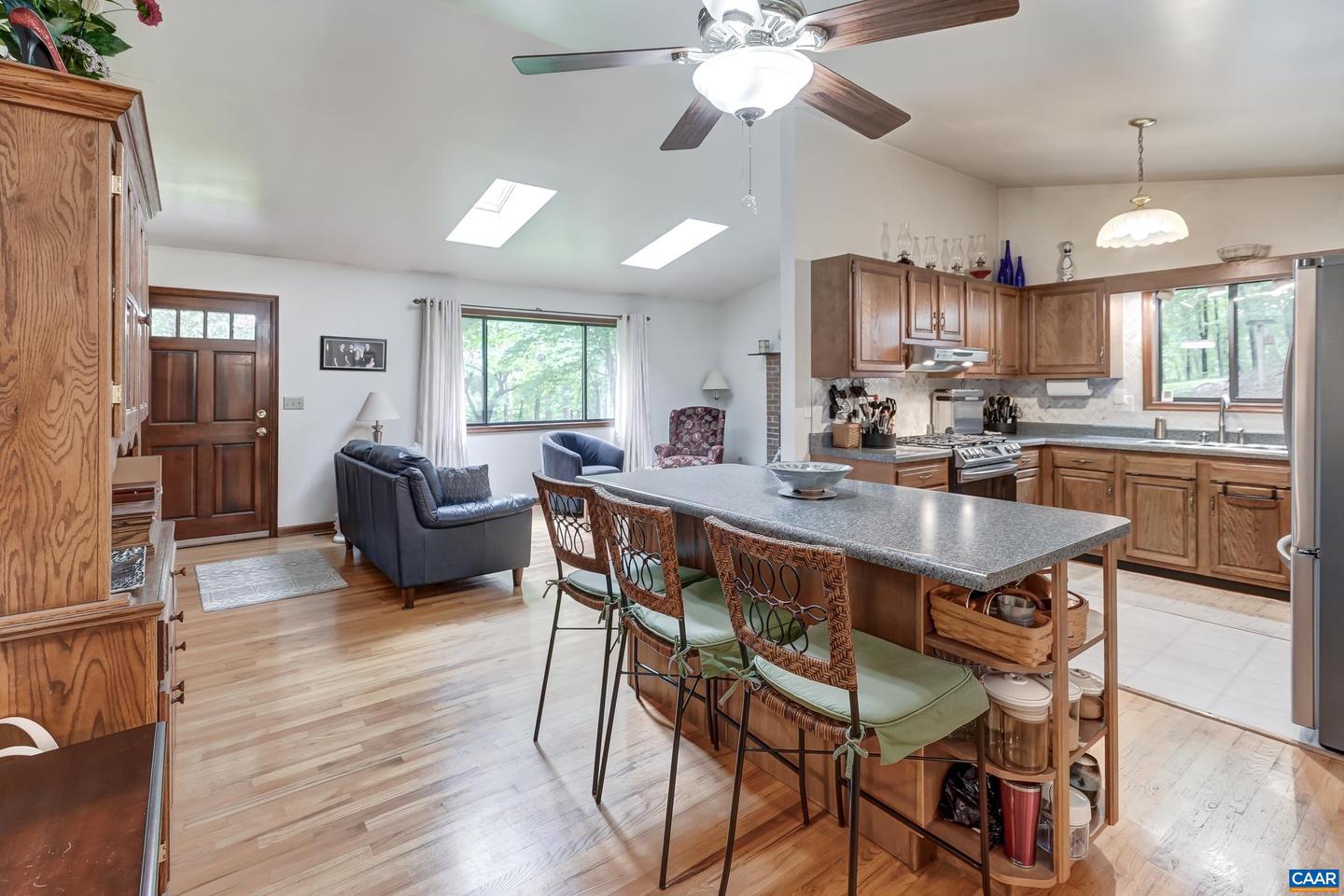 7160 BURNT MOUNTAIN RD, AFTON, Virginia 22920, 3 Bedrooms Bedrooms, ,3 BathroomsBathrooms,Residential,For sale,7160 BURNT MOUNTAIN RD,665903 MLS # 665903