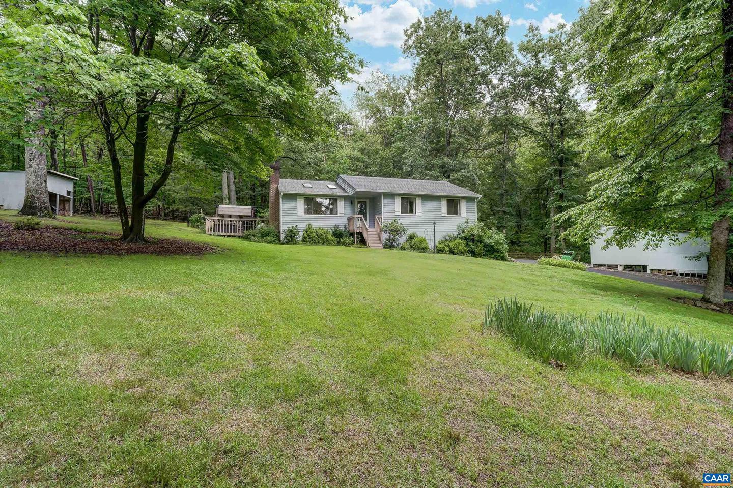 7160 BURNT MOUNTAIN RD, AFTON, Virginia 22920, 3 Bedrooms Bedrooms, ,3 BathroomsBathrooms,Residential,For sale,7160 BURNT MOUNTAIN RD,665903 MLS # 665903