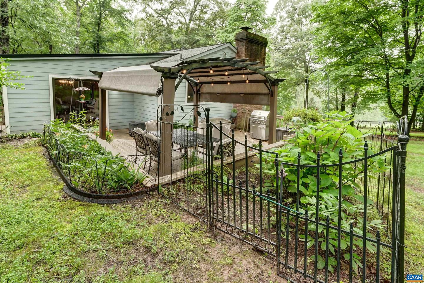 7160 BURNT MOUNTAIN RD, AFTON, Virginia 22920, 3 Bedrooms Bedrooms, ,3 BathroomsBathrooms,Residential,For sale,7160 BURNT MOUNTAIN RD,665903 MLS # 665903