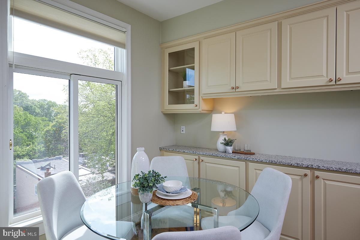 2801 CONNECTICUT AVE NW #32, WASHINGTON, District Of Columbia 20008, 3 Bedrooms Bedrooms, ,3 BathroomsBathrooms,Residential,For sale,2801 CONNECTICUT AVE NW #32,DCDC2206624 MLS # DCDC2206624