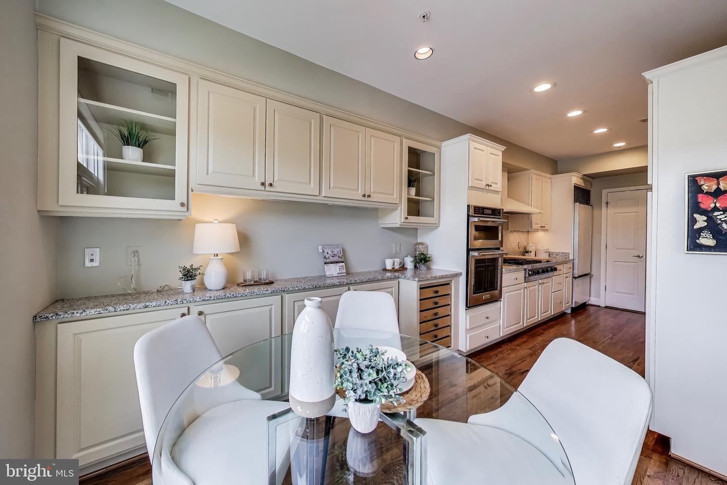 2801 CONNECTICUT AVE NW #32, WASHINGTON, District Of Columbia 20008, 3 Bedrooms Bedrooms, ,3 BathroomsBathrooms,Residential,For sale,2801 CONNECTICUT AVE NW #32,DCDC2206624 MLS # DCDC2206624