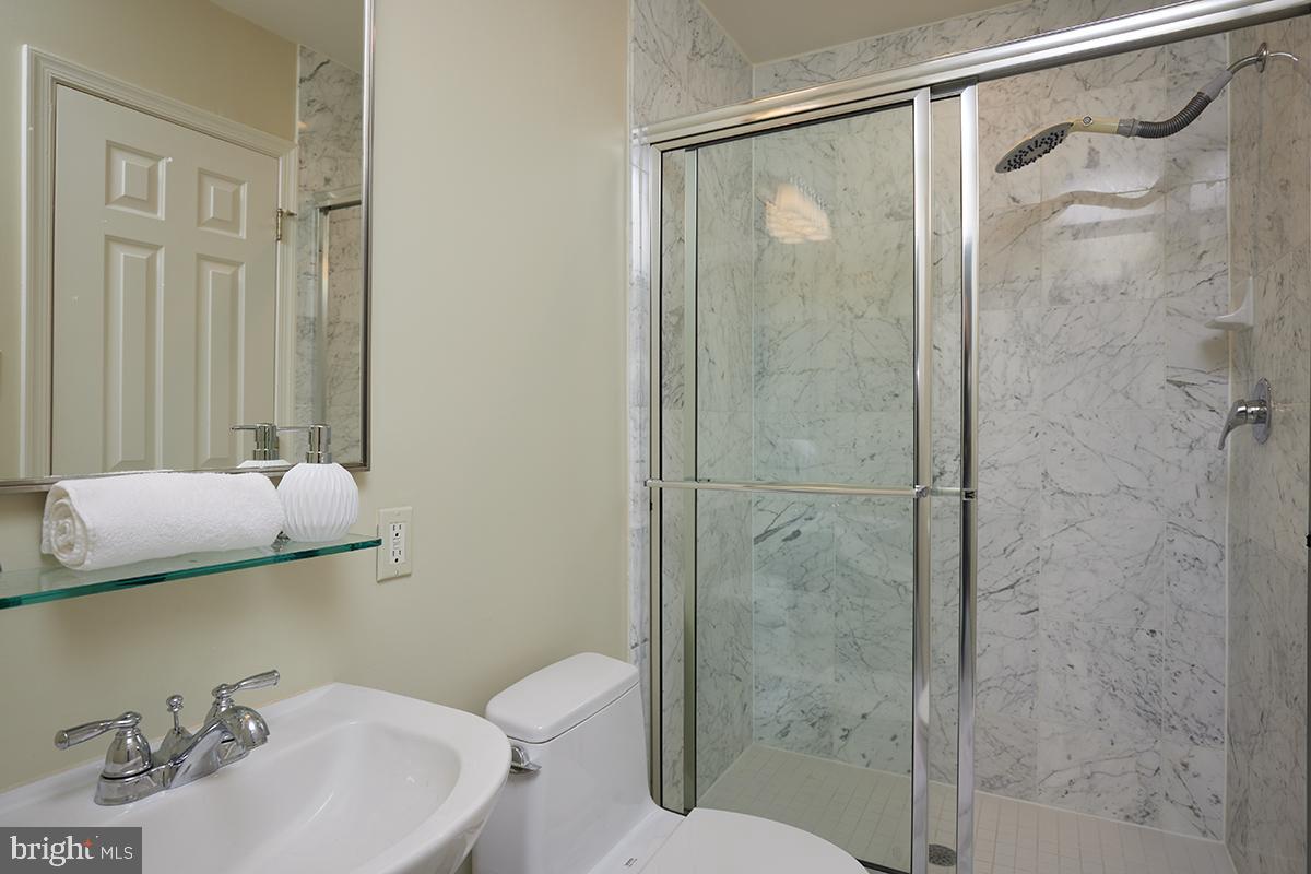 2801 CONNECTICUT AVE NW #32, WASHINGTON, District Of Columbia 20008, 3 Bedrooms Bedrooms, ,3 BathroomsBathrooms,Residential,For sale,2801 CONNECTICUT AVE NW #32,DCDC2206624 MLS # DCDC2206624