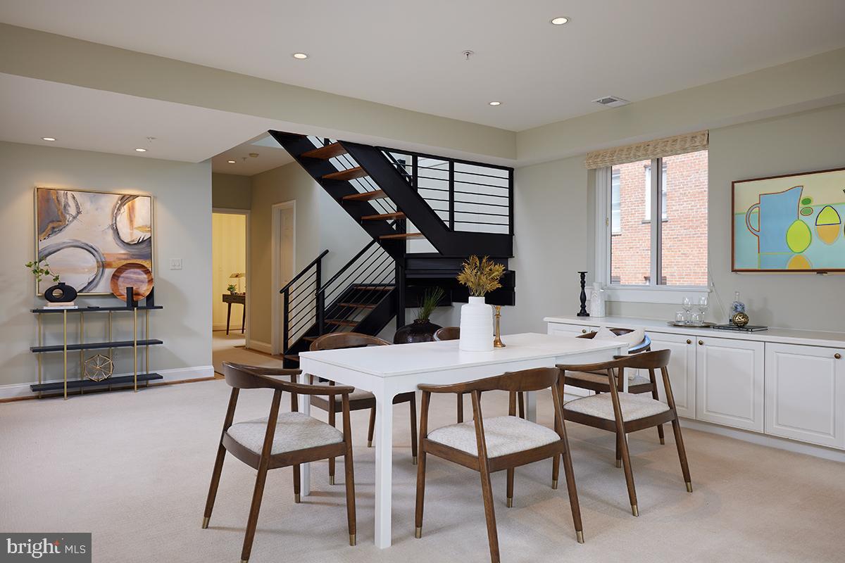 2801 CONNECTICUT AVE NW #32, WASHINGTON, District Of Columbia 20008, 3 Bedrooms Bedrooms, ,3 BathroomsBathrooms,Residential,For sale,2801 CONNECTICUT AVE NW #32,DCDC2206624 MLS # DCDC2206624