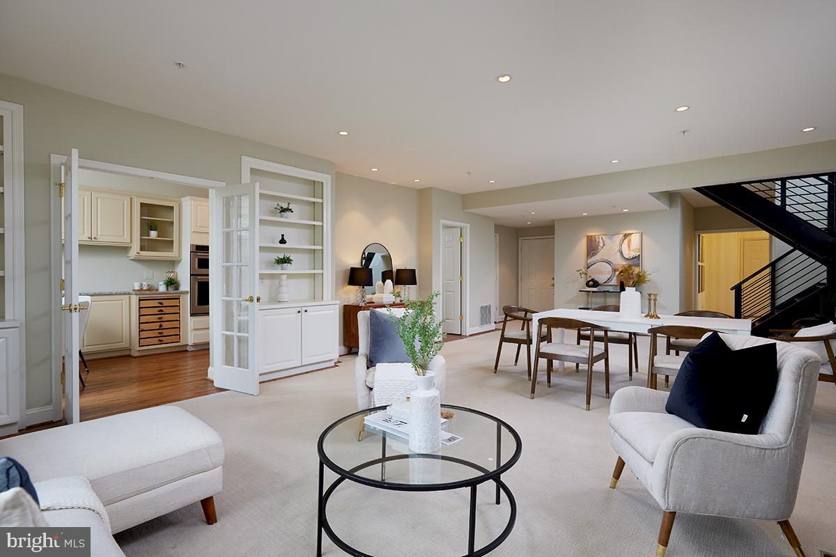 2801 CONNECTICUT AVE NW #32, WASHINGTON, District Of Columbia 20008, 3 Bedrooms Bedrooms, ,3 BathroomsBathrooms,Residential,For sale,2801 CONNECTICUT AVE NW #32,DCDC2206624 MLS # DCDC2206624