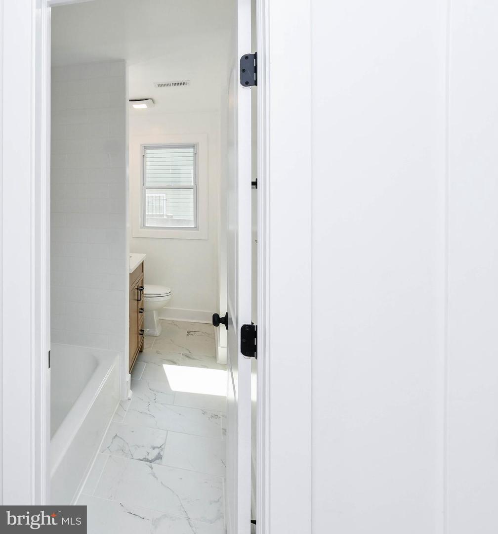 4827 MEADE ST NE, WASHINGTON, District Of Columbia 20019, 4 Bedrooms Bedrooms, ,3 BathroomsBathrooms,Residential,For sale,4827 MEADE ST NE,DCDC2206638 MLS # DCDC2206638