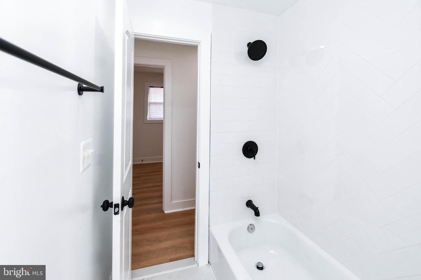 4827 MEADE ST NE, WASHINGTON, District Of Columbia 20019, 4 Bedrooms Bedrooms, ,3 BathroomsBathrooms,Residential,For sale,4827 MEADE ST NE,DCDC2206638 MLS # DCDC2206638