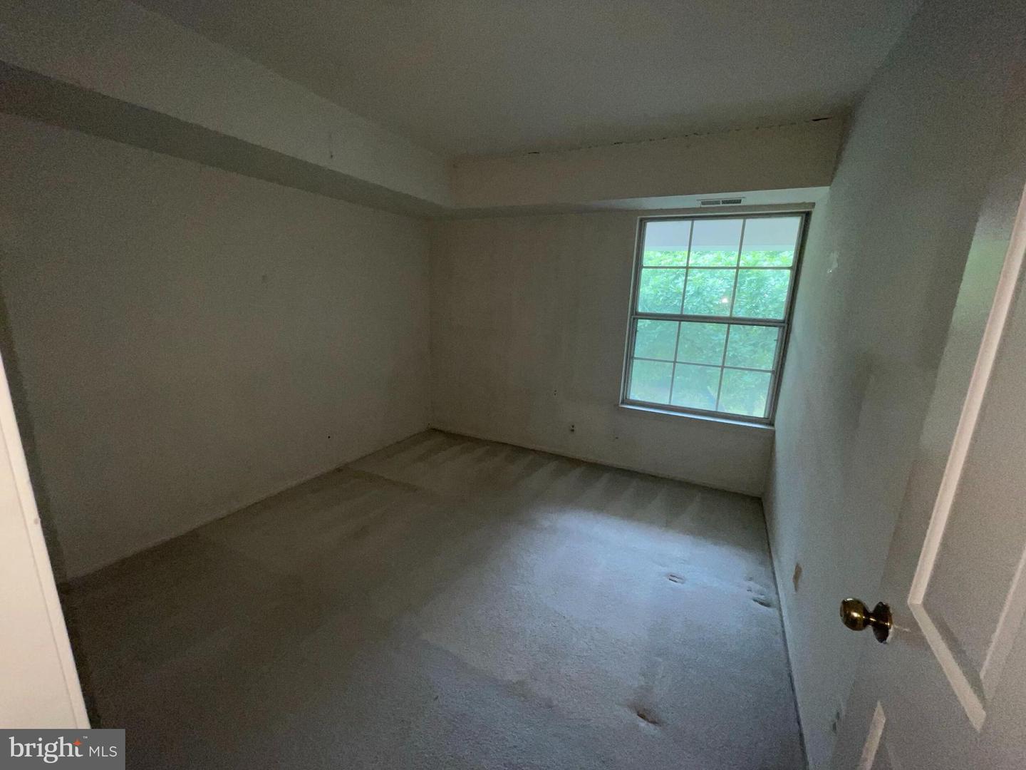 7630 PROVINCIAL DR #307, MCLEAN, Virginia 22102, 2 Bedrooms Bedrooms, ,1 BathroomBathrooms,Residential,For sale,7630 PROVINCIAL DR #307,VAFX2249114 MLS # VAFX2249114