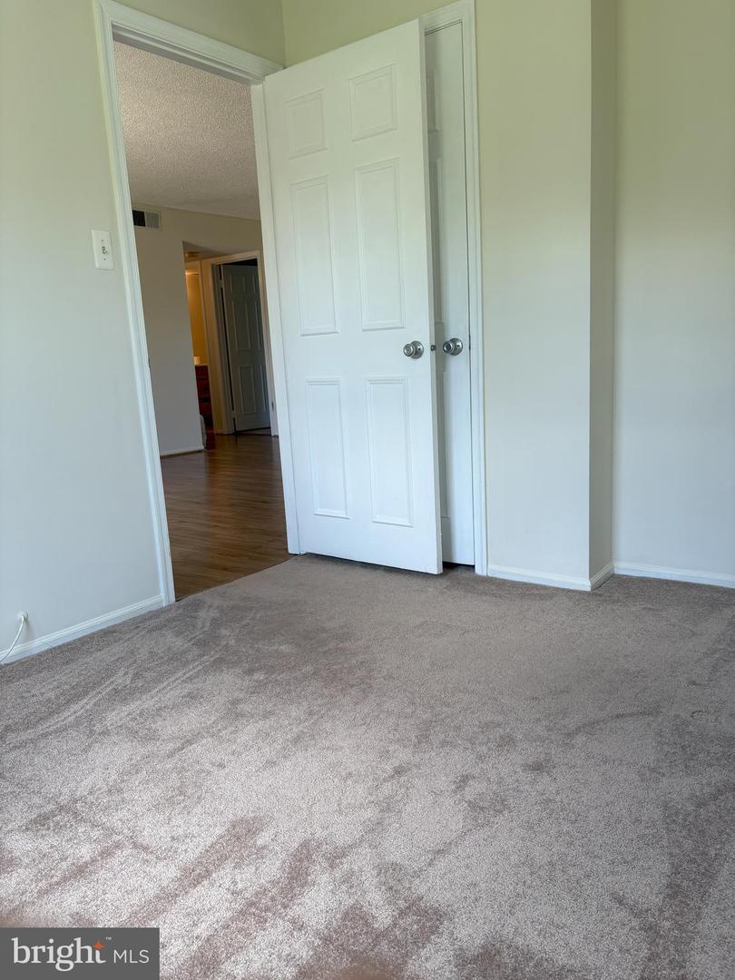 7763 NEW PROVIDENCE DR #54, FALLS CHURCH, Virginia 22042, 2 Bedrooms Bedrooms, ,1 BathroomBathrooms,Residential,For sale,7763 NEW PROVIDENCE DR #54,VAFX2249132 MLS # VAFX2249132