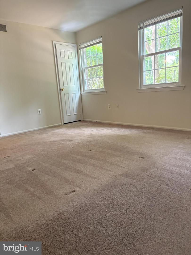 7763 NEW PROVIDENCE DR #54, FALLS CHURCH, Virginia 22042, 2 Bedrooms Bedrooms, ,1 BathroomBathrooms,Residential,For sale,7763 NEW PROVIDENCE DR #54,VAFX2249132 MLS # VAFX2249132