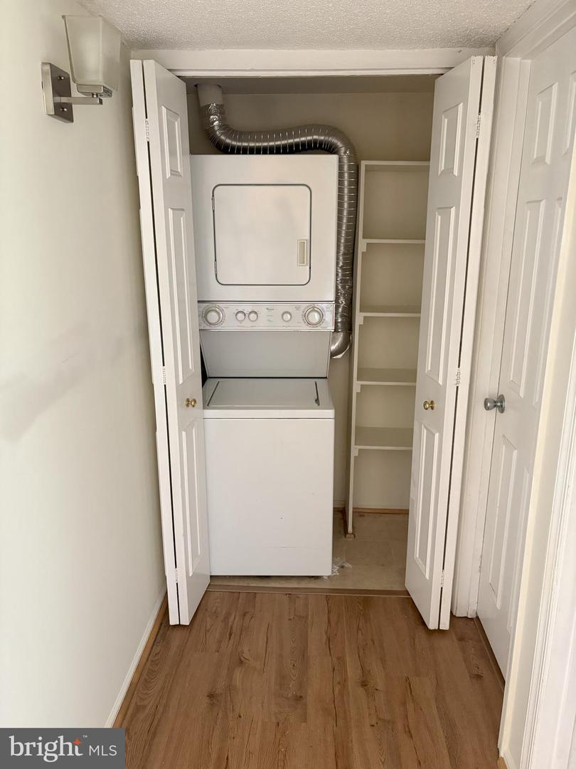 7763 NEW PROVIDENCE DR #54, FALLS CHURCH, Virginia 22042, 2 Bedrooms Bedrooms, ,1 BathroomBathrooms,Residential,For sale,7763 NEW PROVIDENCE DR #54,VAFX2249132 MLS # VAFX2249132
