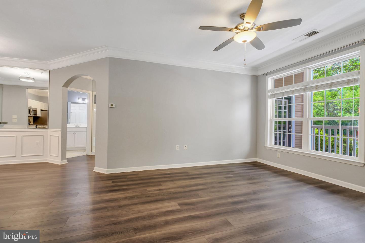 503 SUNSET VIEW TER SE #102, LEESBURG, Virginia 20175, 1 Bedroom Bedrooms, ,1 BathroomBathrooms,Residential,For sale,503 SUNSET VIEW TER SE #102,VALO2100052 MLS # VALO2100052