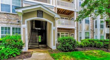 503 SUNSET VIEW TER SE #102, LEESBURG, Virginia 20175, 1 Bedroom Bedrooms, ,1 BathroomBathrooms,Residential,For sale,503 SUNSET VIEW TER SE #102,VALO2100052 MLS # VALO2100052