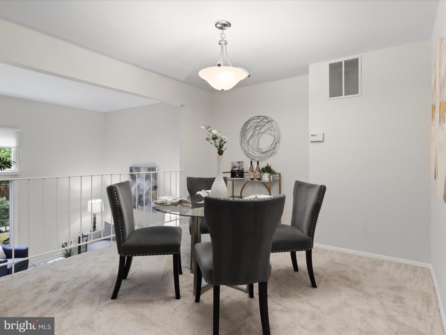 11856 SAINT TRINIANS CT, RESTON, Virginia 20191, 3 Bedrooms Bedrooms, ,2 BathroomsBathrooms,Residential,For sale,11856 SAINT TRINIANS CT,VAFX2249150 MLS # VAFX2249150