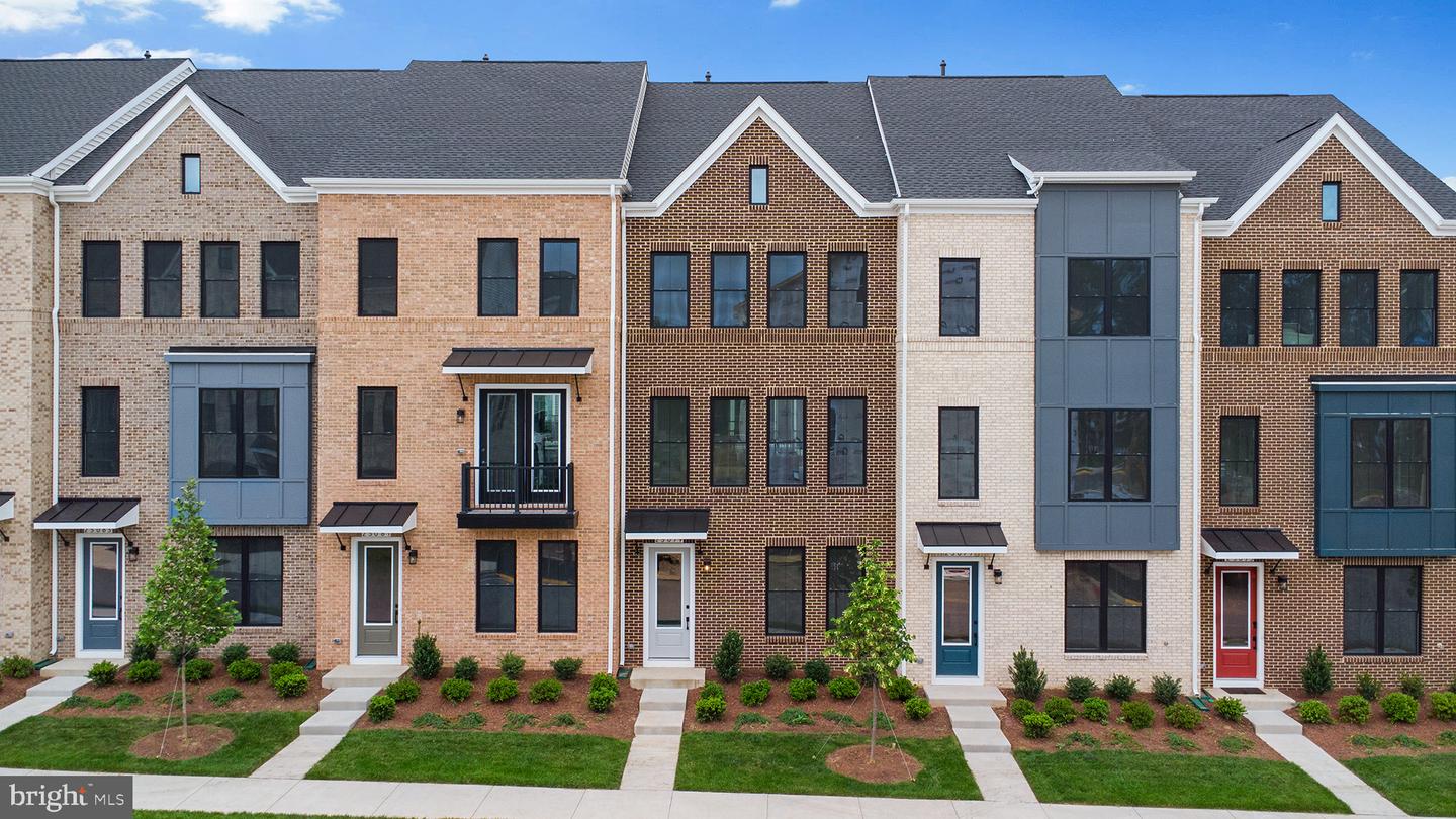 23079 COPPER TREE TER, ASHBURN, Virginia 20148, 4 Bedrooms Bedrooms, ,3 BathroomsBathrooms,Residential,For sale,23079 COPPER TREE TER,VALO2100064 MLS # VALO2100064