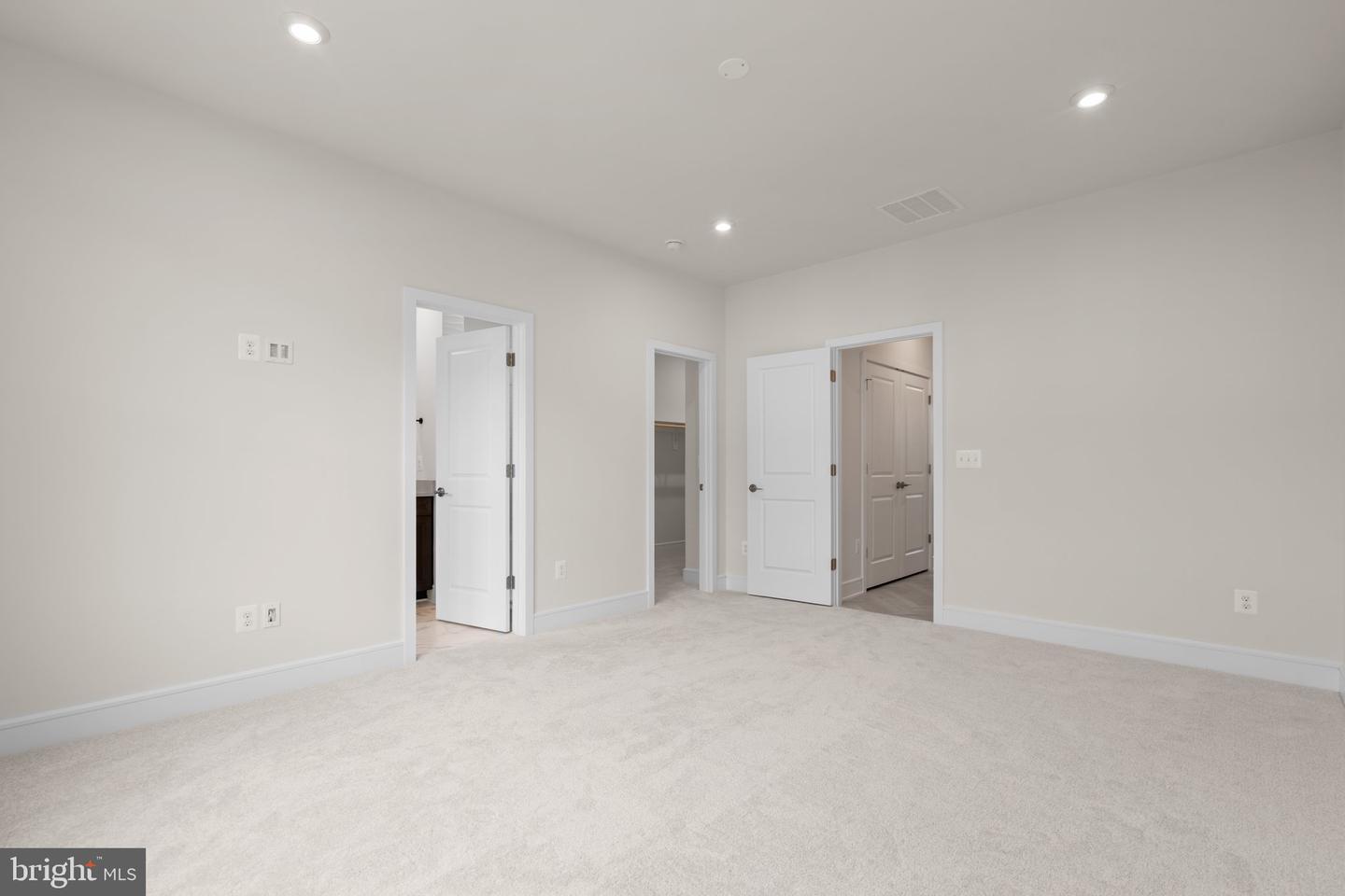 23079 COPPER TREE TER, ASHBURN, Virginia 20148, 4 Bedrooms Bedrooms, ,3 BathroomsBathrooms,Residential,For sale,23079 COPPER TREE TER,VALO2100064 MLS # VALO2100064