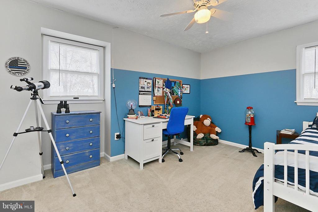 7400 POPLAR POINT LN, WARRENTON, Virginia 20186, 5 Bedrooms Bedrooms, ,4 BathroomsBathrooms,Residential,7400 POPLAR POINT LN,VAFQ2016090 MLS # VAFQ2016090