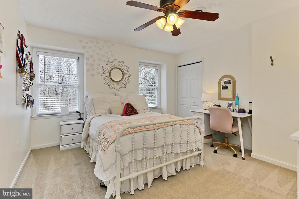 7400 POPLAR POINT LN, WARRENTON, Virginia 20186, 5 Bedrooms Bedrooms, ,4 BathroomsBathrooms,Residential,7400 POPLAR POINT LN,VAFQ2016090 MLS # VAFQ2016090