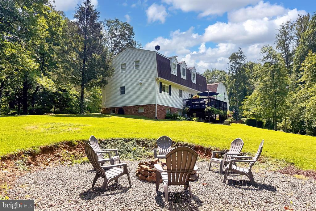 7400 POPLAR POINT LN, WARRENTON, Virginia 20186, 5 Bedrooms Bedrooms, ,4 BathroomsBathrooms,Residential,7400 POPLAR POINT LN,VAFQ2016090 MLS # VAFQ2016090