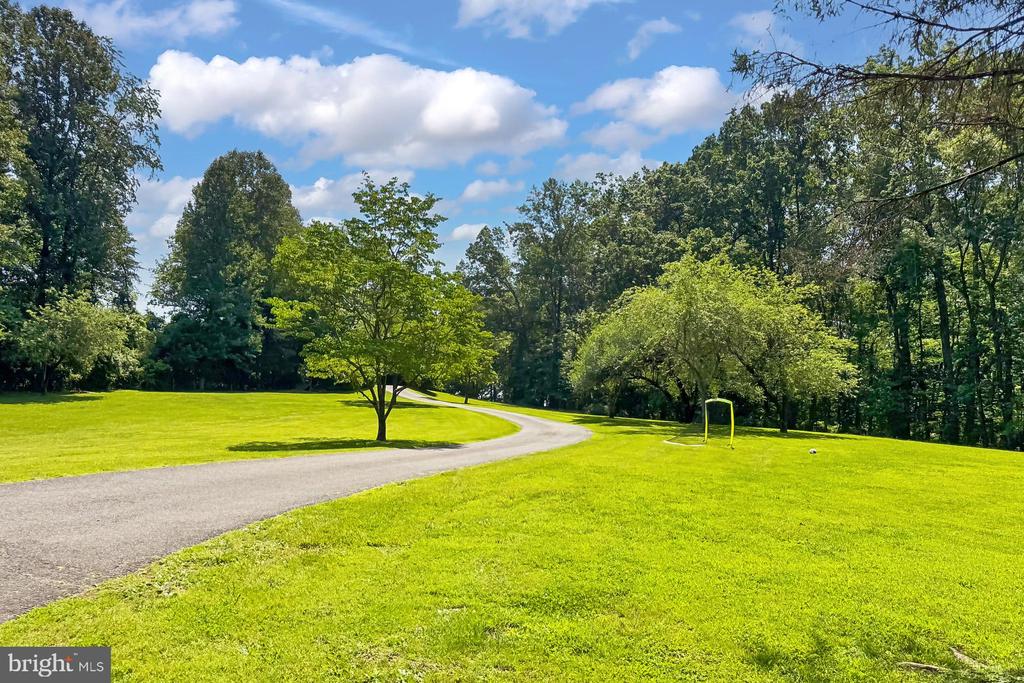 7400 POPLAR POINT LN, WARRENTON, Virginia 20186, 5 Bedrooms Bedrooms, ,4 BathroomsBathrooms,Residential,7400 POPLAR POINT LN,VAFQ2016090 MLS # VAFQ2016090