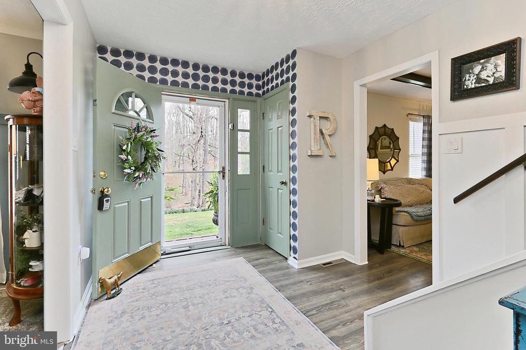 7400 POPLAR POINT LN, WARRENTON, Virginia 20186, 5 Bedrooms Bedrooms, ,4 BathroomsBathrooms,Residential,7400 POPLAR POINT LN,VAFQ2016090 MLS # VAFQ2016090