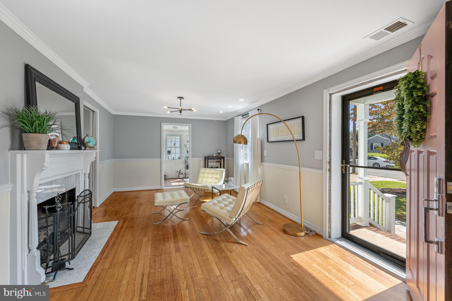 1307 CLEVELAND ST, ALEXANDRIA, Virginia 22302, 3 Bedrooms Bedrooms, ,3 BathroomsBathrooms,Residential,For sale,1307 CLEVELAND ST,VAAX2038478 MLS # VAAX2038478