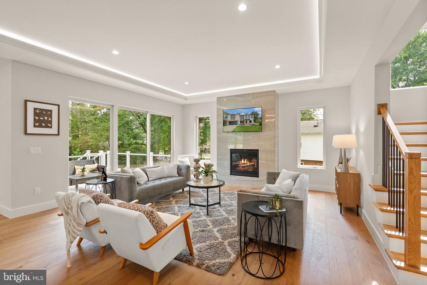 8023 LEWINSVILLE RD, MCLEAN, Virginia 22102, 6 Bedrooms Bedrooms, ,6 BathroomsBathrooms,Residential,For sale,8023 LEWINSVILLE RD,VAFX2223762 MLS # VAFX2223762