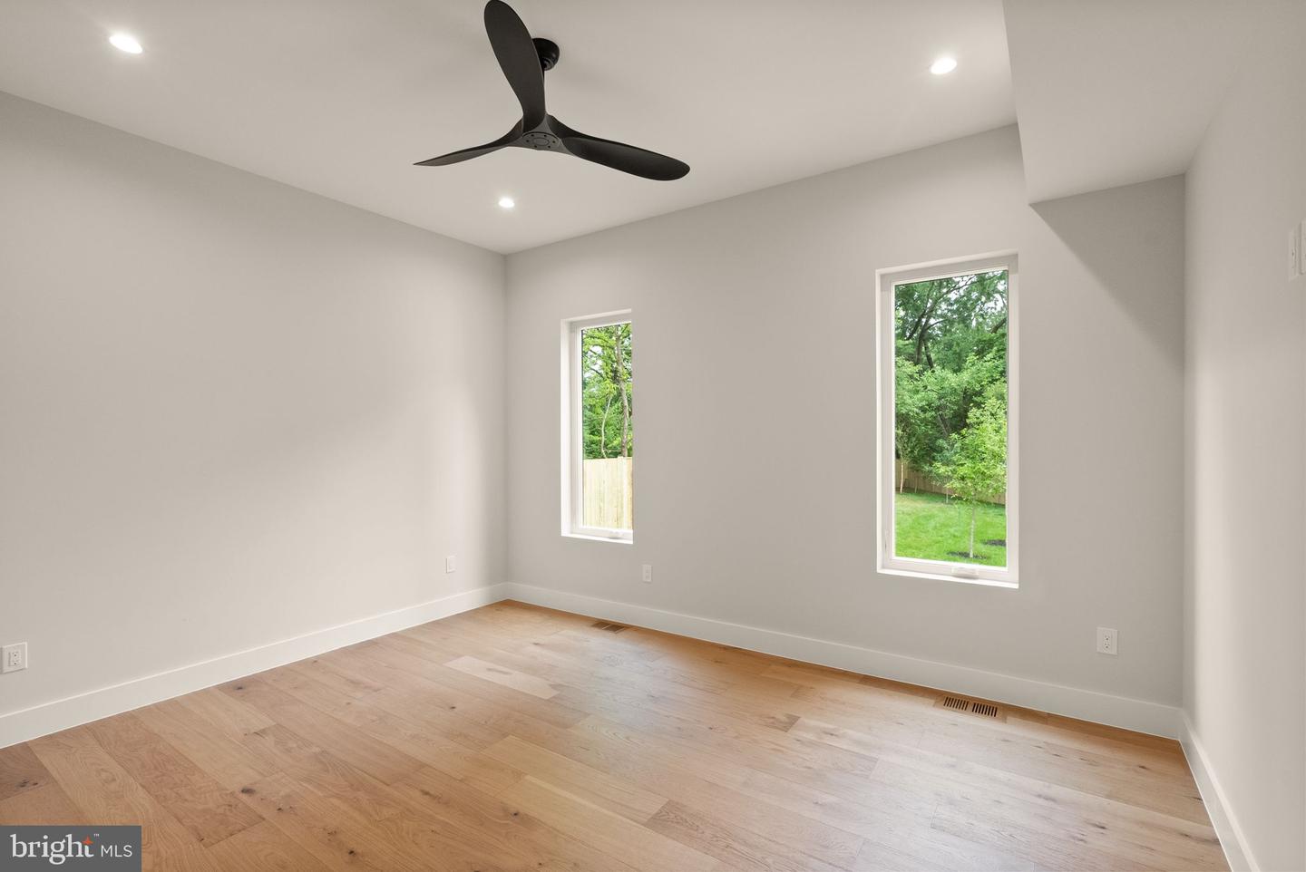 8023 LEWINSVILLE RD, MCLEAN, Virginia 22102, 6 Bedrooms Bedrooms, ,6 BathroomsBathrooms,Residential,For sale,8023 LEWINSVILLE RD,VAFX2223762 MLS # VAFX2223762
