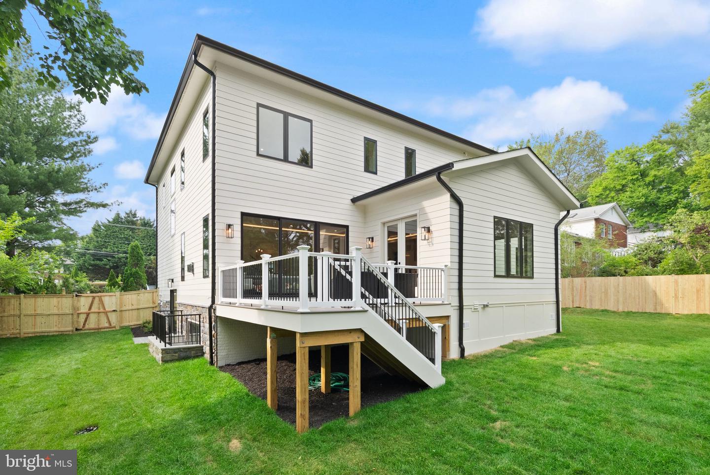 8023 LEWINSVILLE RD, MCLEAN, Virginia 22102, 6 Bedrooms Bedrooms, ,6 BathroomsBathrooms,Residential,For sale,8023 LEWINSVILLE RD,VAFX2223762 MLS # VAFX2223762