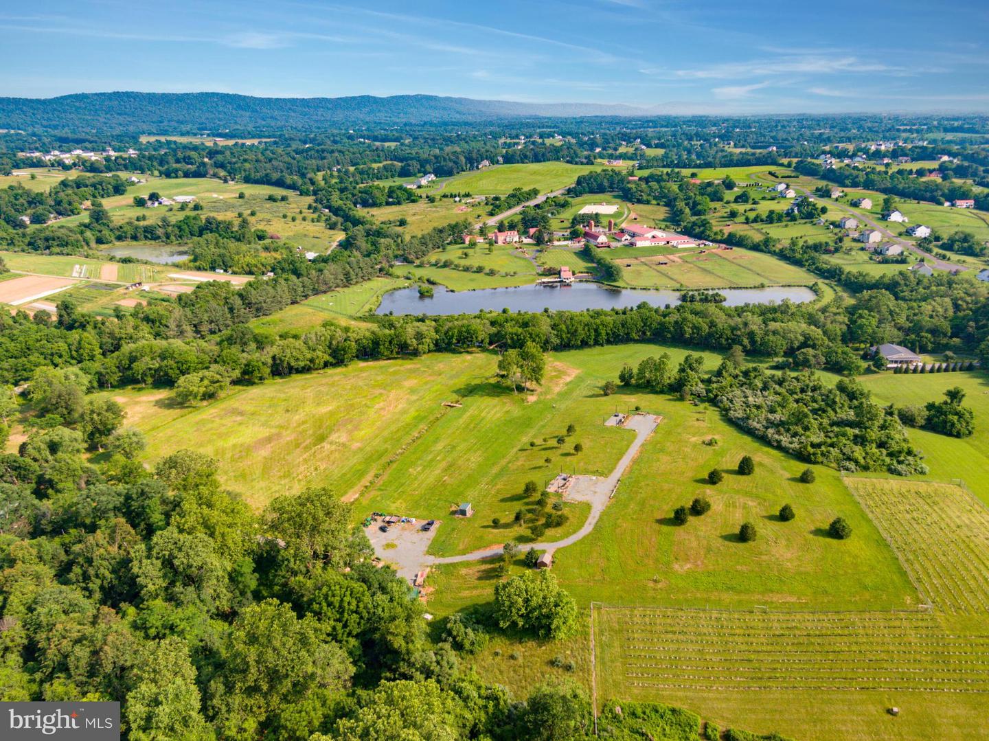 BERLIN TURNPIKE, PURCELLVILLE, Virginia 20132, ,Land,For sale,BERLIN TURNPIKE,VALO2099806 MLS # VALO2099806