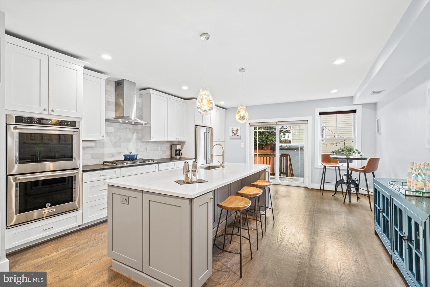 205 16TH ST SE, WASHINGTON, District Of Columbia 20003, 4 Bedrooms Bedrooms, ,3 BathroomsBathrooms,Residential,For sale,205 16TH ST SE,DCDC2191210 MLS # DCDC2191210