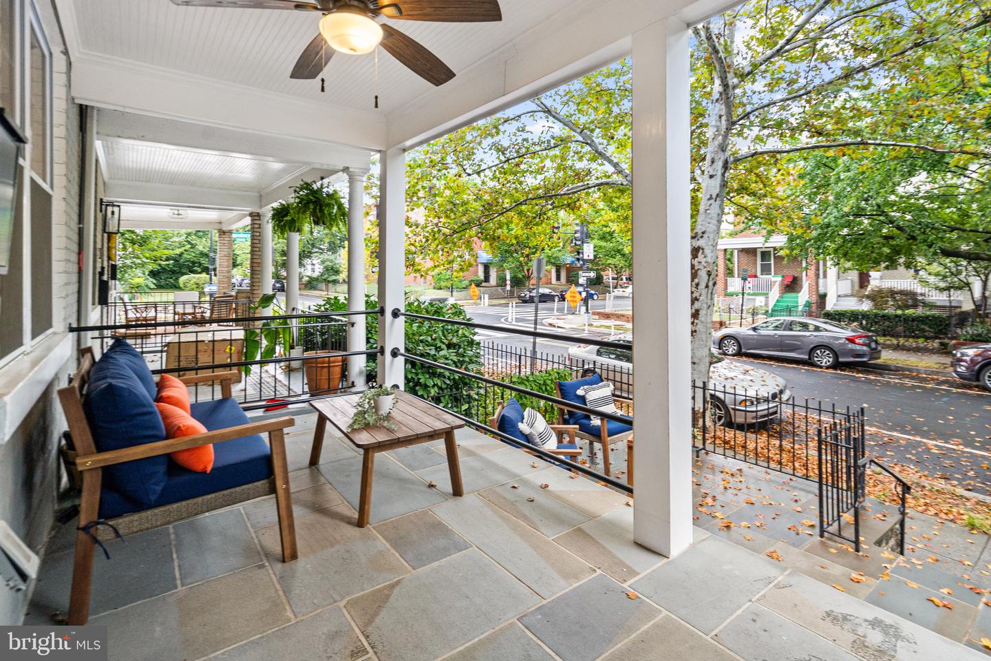 205 16TH ST SE, WASHINGTON, District Of Columbia 20003, 4 Bedrooms Bedrooms, ,3 BathroomsBathrooms,Residential,For sale,205 16TH ST SE,DCDC2191210 MLS # DCDC2191210