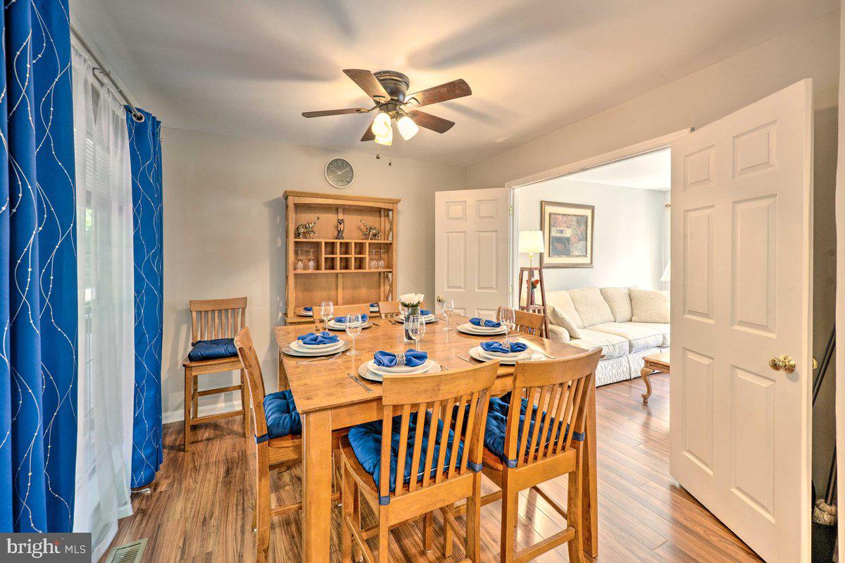 3273 MOUNTAIN LAUREL LOOP, DUMFRIES, Virginia 22026, 4 Bedrooms Bedrooms, ,3 BathroomsBathrooms,Residential,For sale,3273 MOUNTAIN LAUREL LOOP,VAPW2090334 MLS # VAPW2090334