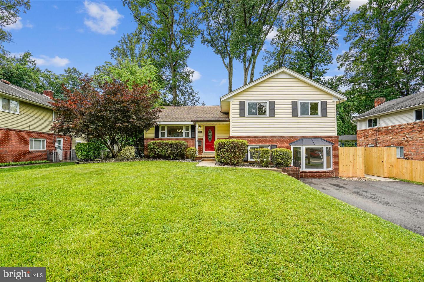 10831 WOODLAND DR, FAIRFAX, Virginia 22030, 3 Bedrooms Bedrooms, ,2 BathroomsBathrooms,Residential,For sale,10831 WOODLAND DR,VAFC2006008 MLS # VAFC2006008