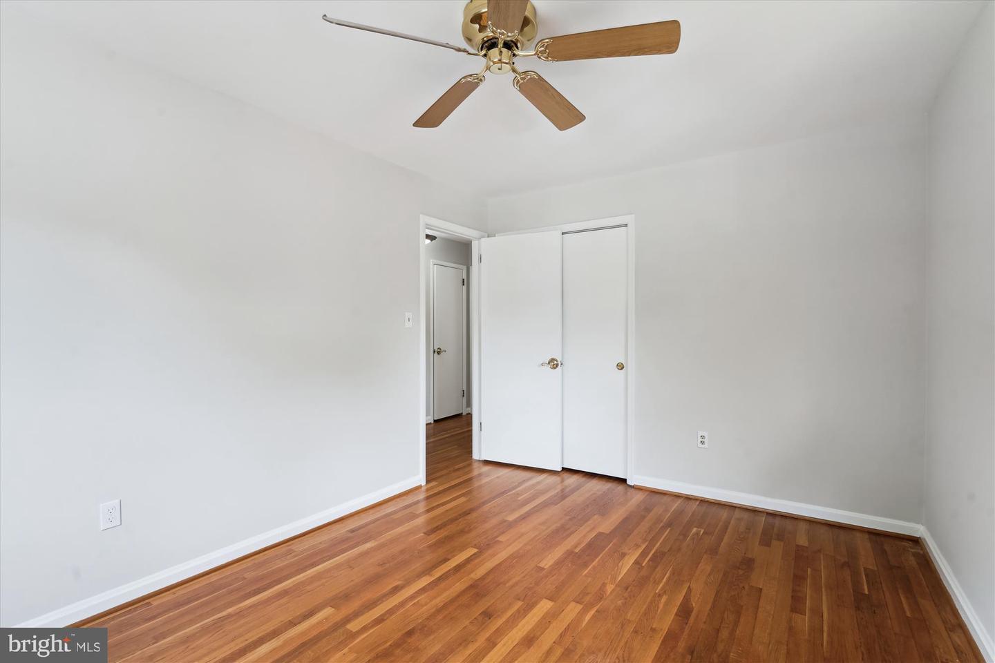 10831 WOODLAND DR, FAIRFAX, Virginia 22030, 3 Bedrooms Bedrooms, ,2 BathroomsBathrooms,Residential,For sale,10831 WOODLAND DR,VAFC2006008 MLS # VAFC2006008