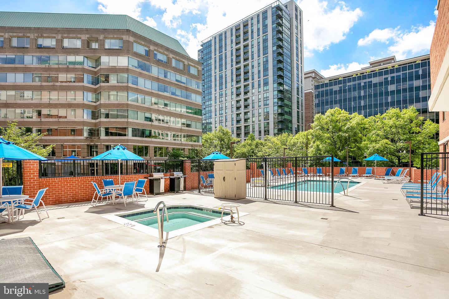 1001 N RANDOLPH ST #1007, ARLINGTON, Virginia 22201, 1 Bedroom Bedrooms, ,1 BathroomBathrooms,Residential,For sale,1001 N RANDOLPH ST #1007,VAAR2055360 MLS # VAAR2055360