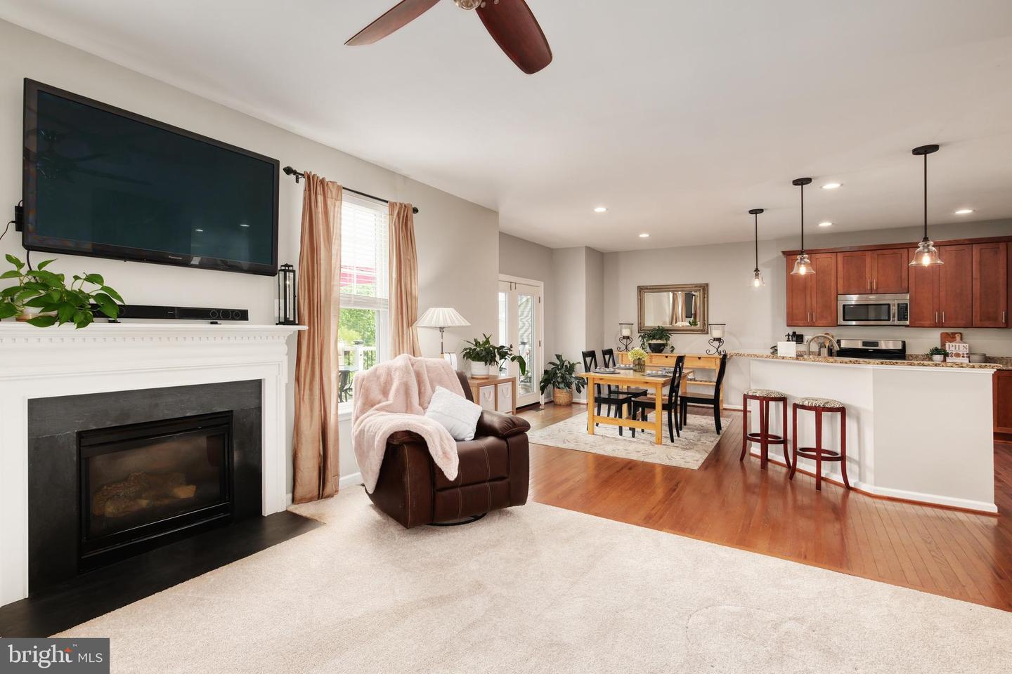 16485 CHATTANOOGA LN, WOODBRIDGE, Virginia 22191, 4 Bedrooms Bedrooms, ,3 BathroomsBathrooms,Residential,For sale,16485 CHATTANOOGA LN,VAPW2090922 MLS # VAPW2090922